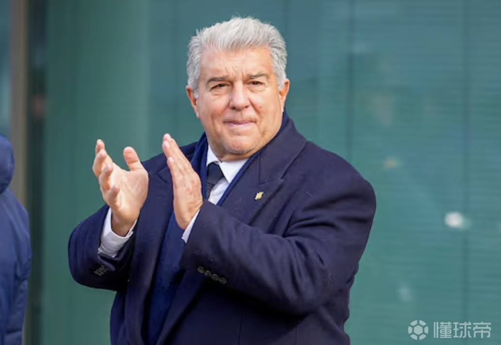 阿斯：拉波在更衣室提醒球员先专注赛季收官，暂时放下国家队